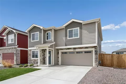 Exterior - 28401 E 7th Pl, Watkins, CO 80137 photo 2 of 8