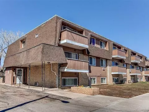 561 E Geneva St N #103, Aurora, CO 80010