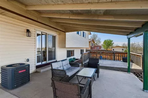 Exterior - 15979 E 18th Pl, Aurora, CO 80011 photo 5 of 7