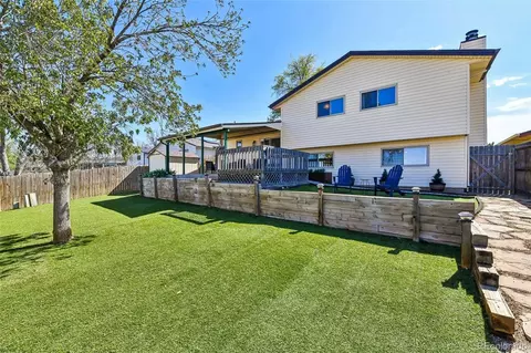 Exterior - 15979 E 18th Pl, Aurora, CO 80011 photo 2 of 7