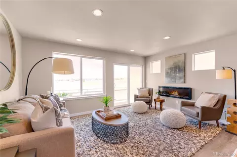 46534 Avery Ln, Bennett, CO 80102 photo 5
