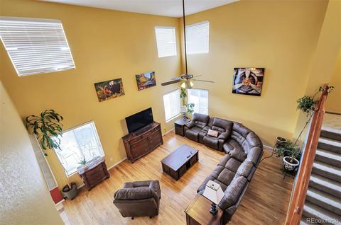 7395 Hickory Cir, Longmont, CO 80504 photo 2