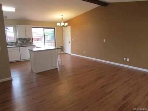 17126 E Kent Dr, Aurora, CO 80013 photo 3