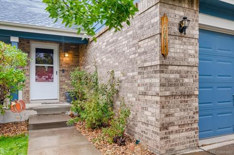 19611 E Harvard Dr, Aurora, CO 80013 photo 2