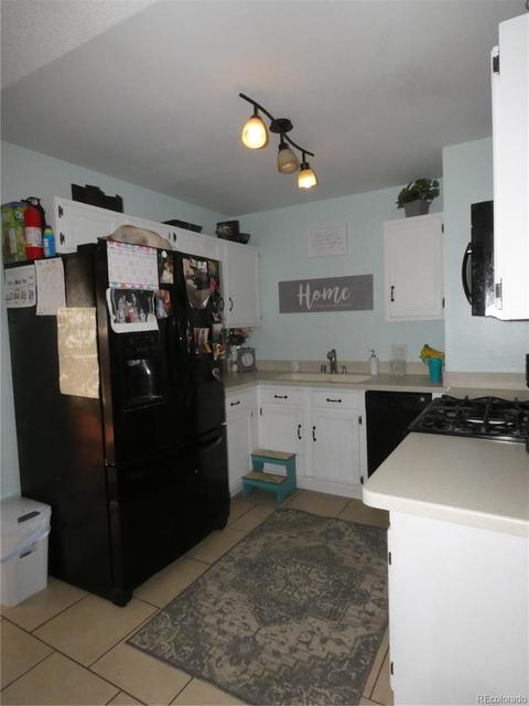 270 Middle St, Rangely, CO 81648 photo 4