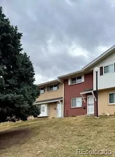9019 E Oxford Dr, Denver, CO 80237 photo 31