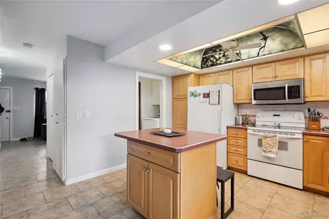 9019 E Oxford Dr, Denver, CO 80237 photo 7