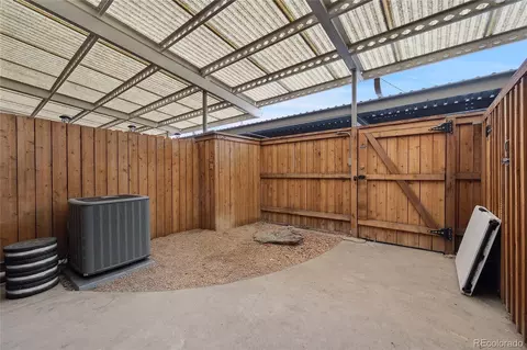 9019 E Oxford Dr, Denver, CO 80237 photo 25