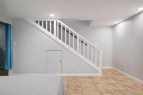 9019 E Oxford Dr, Denver, CO 80237 photo 20
