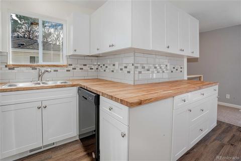 9105 E Lehigh Ave #112, Denver, CO 80237 photo 4