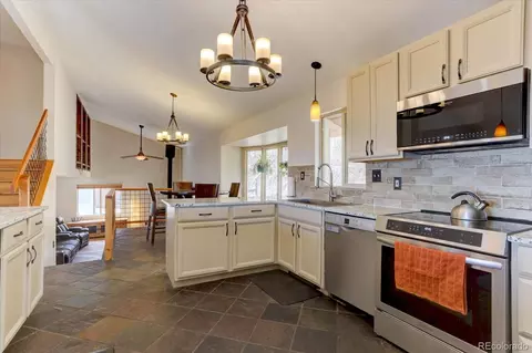 Kitchen - 9648 Yegge Rd, Morrison, CO 80465 photo 2 of 5