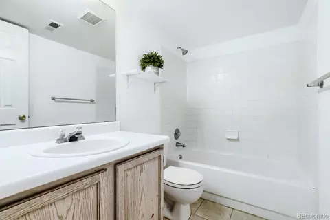 Bath - 19406 E 45th Ave, Denver, CO 80249 photo 3 of 5