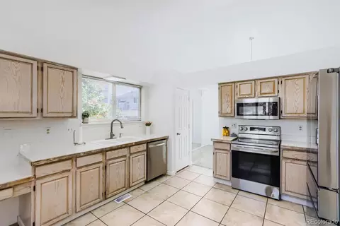 Kitchen - 19406 E 45th Ave, Denver, CO 80249 photo 3 of 3