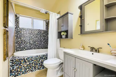 Bath - 19406 E 45th Ave, Denver, CO 80249 photo 1 of 5