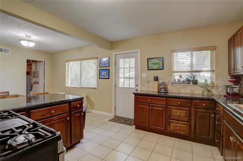 1184 Scranton St, Aurora, CO 80011 photo 5
