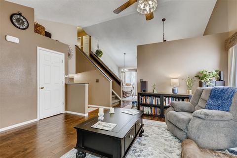 4917 Eugene Ct, Denver, CO 80239 photo 6