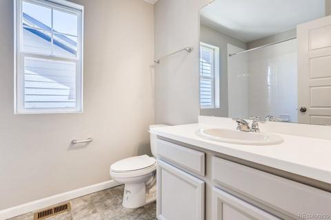 27912 E 7th Pl, Aurora, CO 80018 photo 20