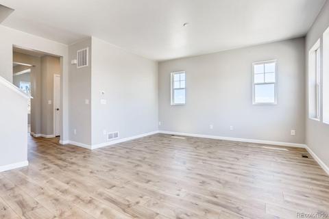 27912 E 7th Pl, Aurora, CO 80018 photo 7