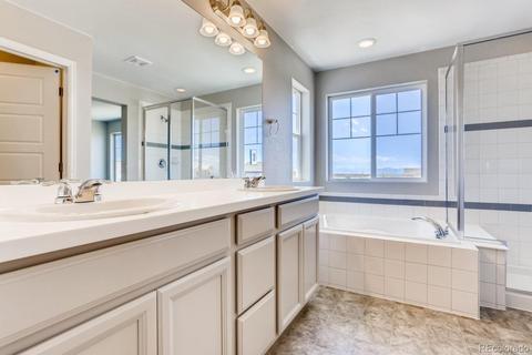 27912 E 7th Pl, Aurora, CO 80018 photo 18