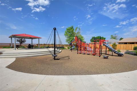 925 Madison Way, Bennett, CO 80102 photo 30