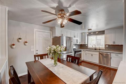 925 Madison Way, Bennett, CO 80102 photo 7