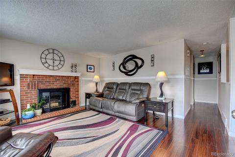 925 Madison Way, Bennett, CO 80102 photo 4