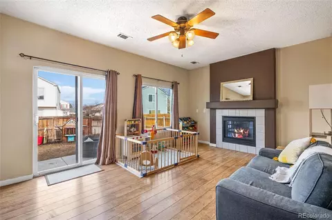 19045 E Ithaca Pl, Aurora, CO 80013 photo 10