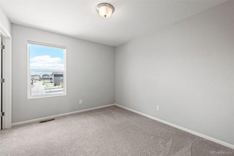 15957 Elk Pl, Denver, CO 80239 photo 23