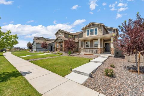 15957 Elk Pl, Denver, CO 80239 photo 3