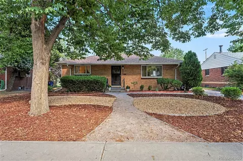 2370 Kingston St, Aurora, CO 80010