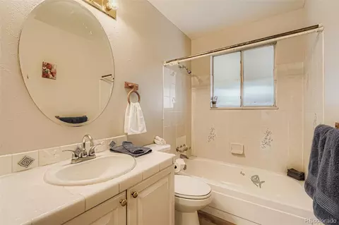 Bath - 15747 E Union Ave, Aurora, CO 80015 photo 1 of 2