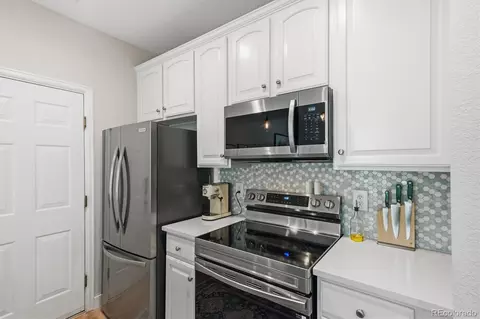 Kitchen - 7704 E 25th Ave, Denver, CO 80238 photo 4 of 5