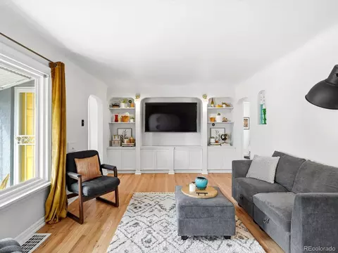 2924 Zenobia St, Denver, CO 80212