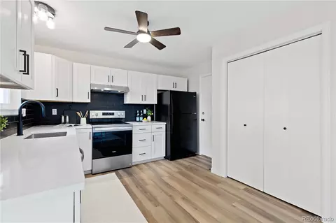 3110 Cimarron St, Aurora, CO 80011 photo 10