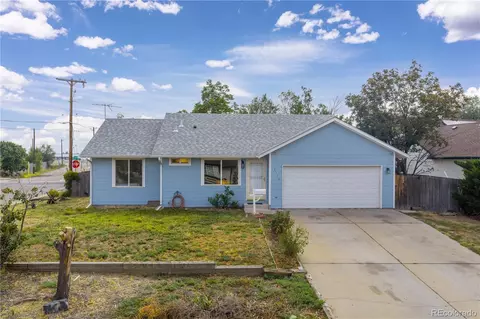 3110 Cimarron St, Aurora, CO 80011 photo 2