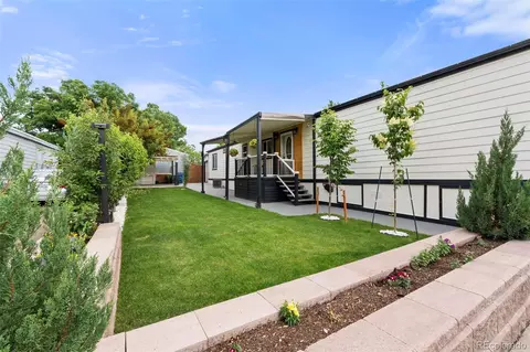 1636 Quintero St, Aurora, CO 80011