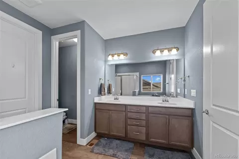 Bath - 12531 Stone Valley Dr, Peyton, CO 80831 photo 3 of 4