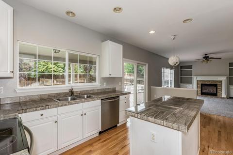 15241 E Hialeah Pl, Aurora, CO 80015 photo 8