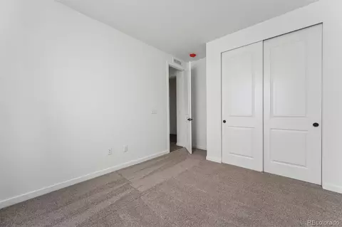 25283 E Warren Pl, Aurora, CO 80018 photo 4