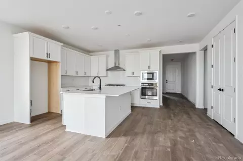 25283 E Warren Pl, Aurora, CO 80018 photo 7