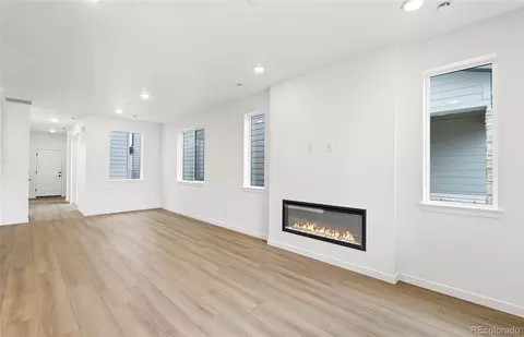 21176 E 62nd Dr, Aurora, CO 80019 photo 11