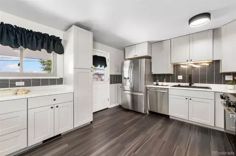 Kitchen - 600 E 78th Pl, Denver, CO 80229 photo 2 of 2
