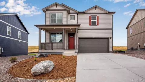 798 N Clubview St, Watkins, CO 80137