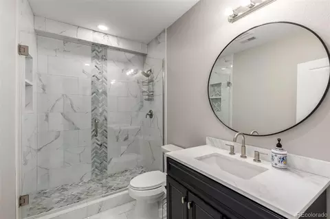 Bath - 20165 E Fair Ln, Centennial, CO 80016 photo 4 of 4