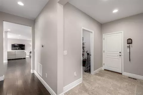 Entry Way - 20165 E Fair Ln, Centennial, CO 80016 photo 2 of 5