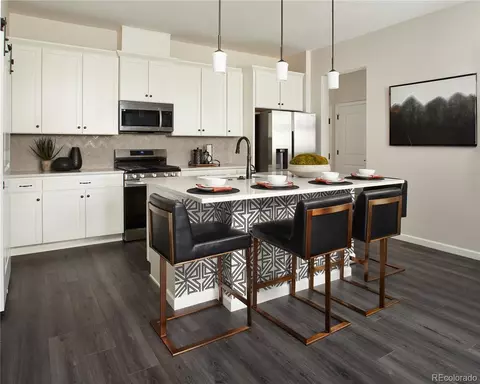 6153 N Ceylon St #104, Denver, CO 80249