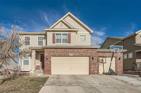22465 E Layton Cir, Aurora, CO 80015