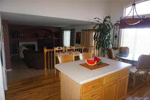 4812 Deephaven Ct, Denver, CO 80239 photo 7
