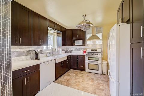 3267 Ivanhoe St, Denver, CO 80207 photo 10