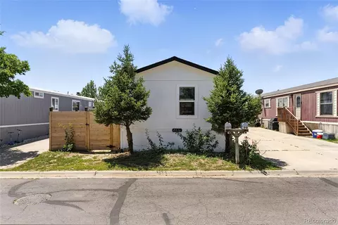 4916 E 96th Pl, Denver, CO 80229 photo 2